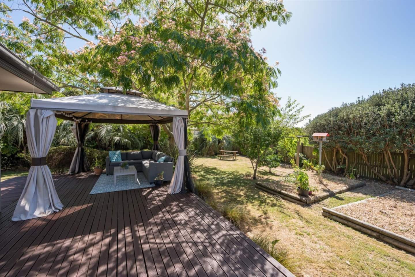 Relax In Sunny Motueka, 4 Bdrm, Near Abel Tasman 2