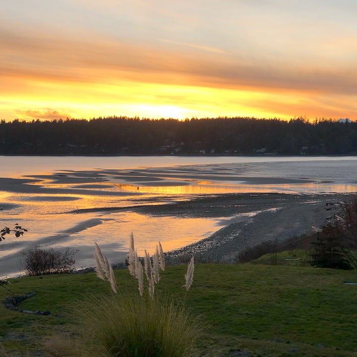 Bramble Cove A seaside retreat on the peninsula Houses for Rent in