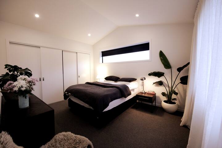 Glavna spavaća soba. 