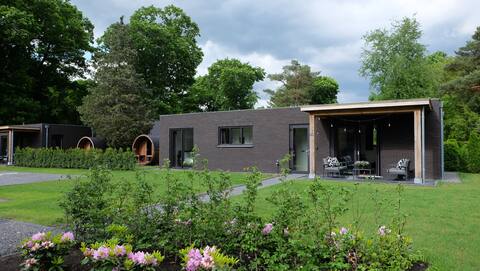 Black Oak - Luxe 4 pers bungalow met privé sauna
