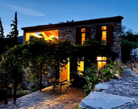 IONIA Villas "Adria's House"