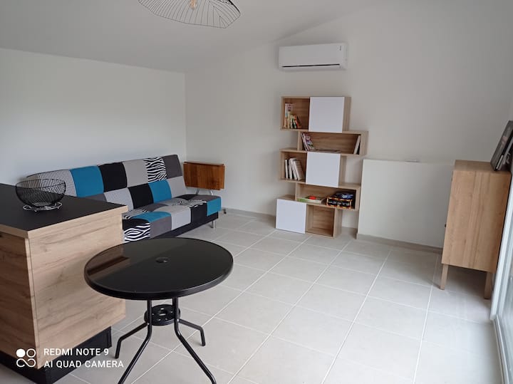 Tiny Maison 4 Pers. Avec Piscine Partagée - Alès
