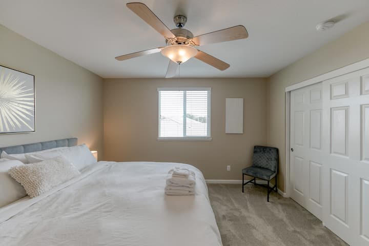 ห้องนอนที่ 4 ยังคงดำเนินต่อ