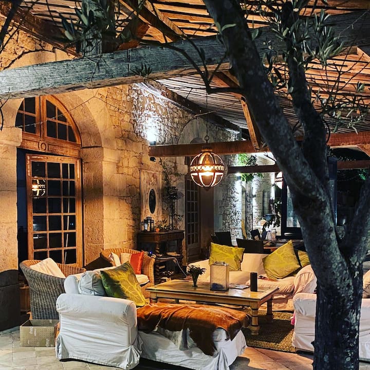 Maisha ya nje kama Kusini mwa Ufaransa yanavyofanya vizuri zaidi