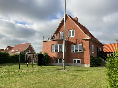 Holiday home 150 m from fjord and city centre