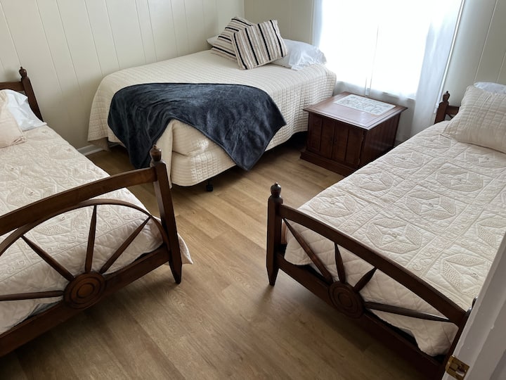 bedroom 3 w/full and 2 twins