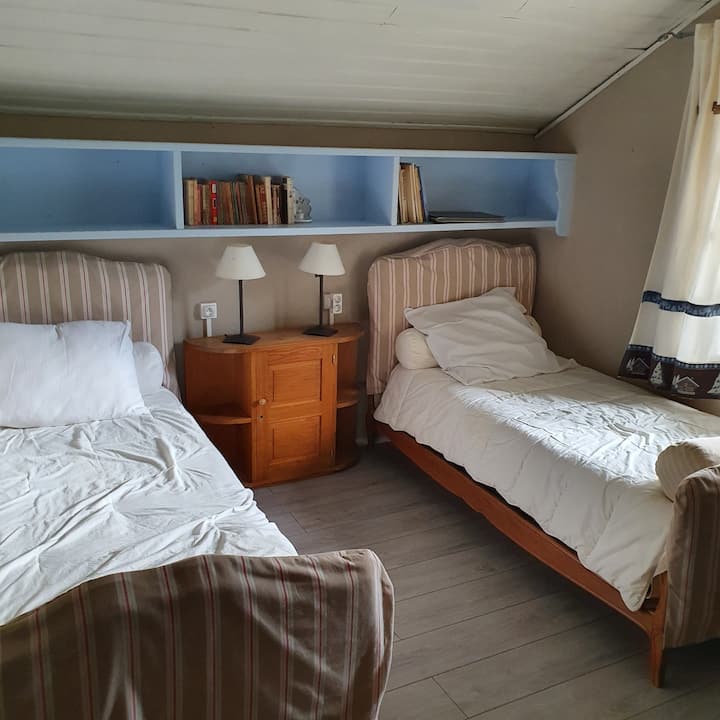 Etage / Chambre 2 lits