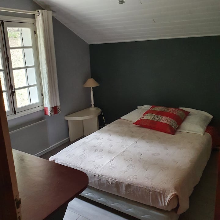 Etage / Chambre lit double