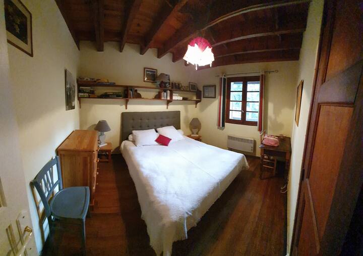 RdC / Chambre lit double 160 x 200