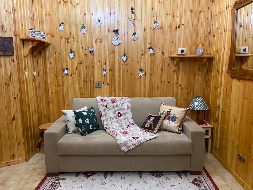 მისაღები ოთახი