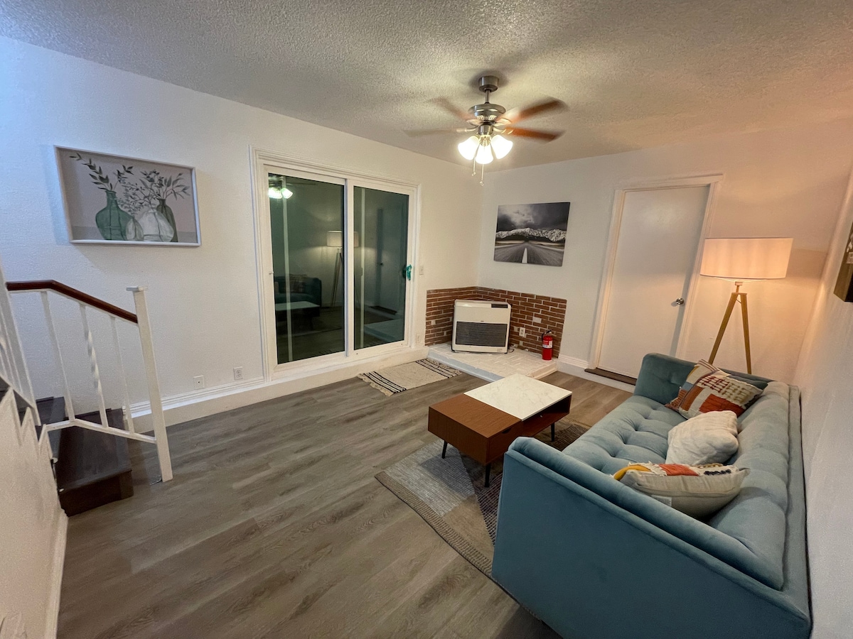 MidCentury Modern Home Twin Bedroom A Houses for Rent in