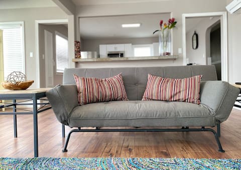 Cozy Villa In Downtown Fernley