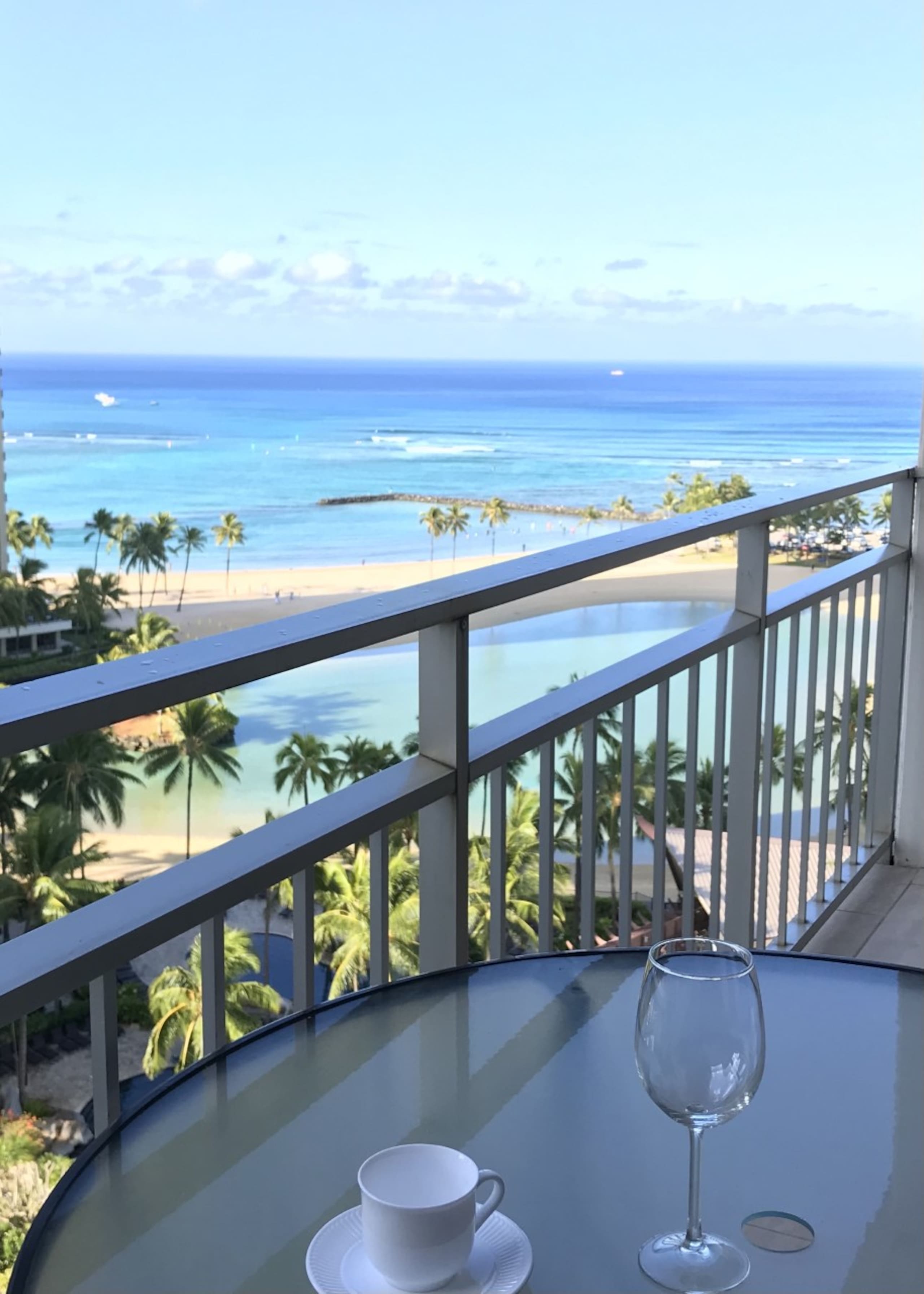 Condo in Honolulu · ★4.9 · 1 bedroom · 2 beds · 1 private bath - Image 13