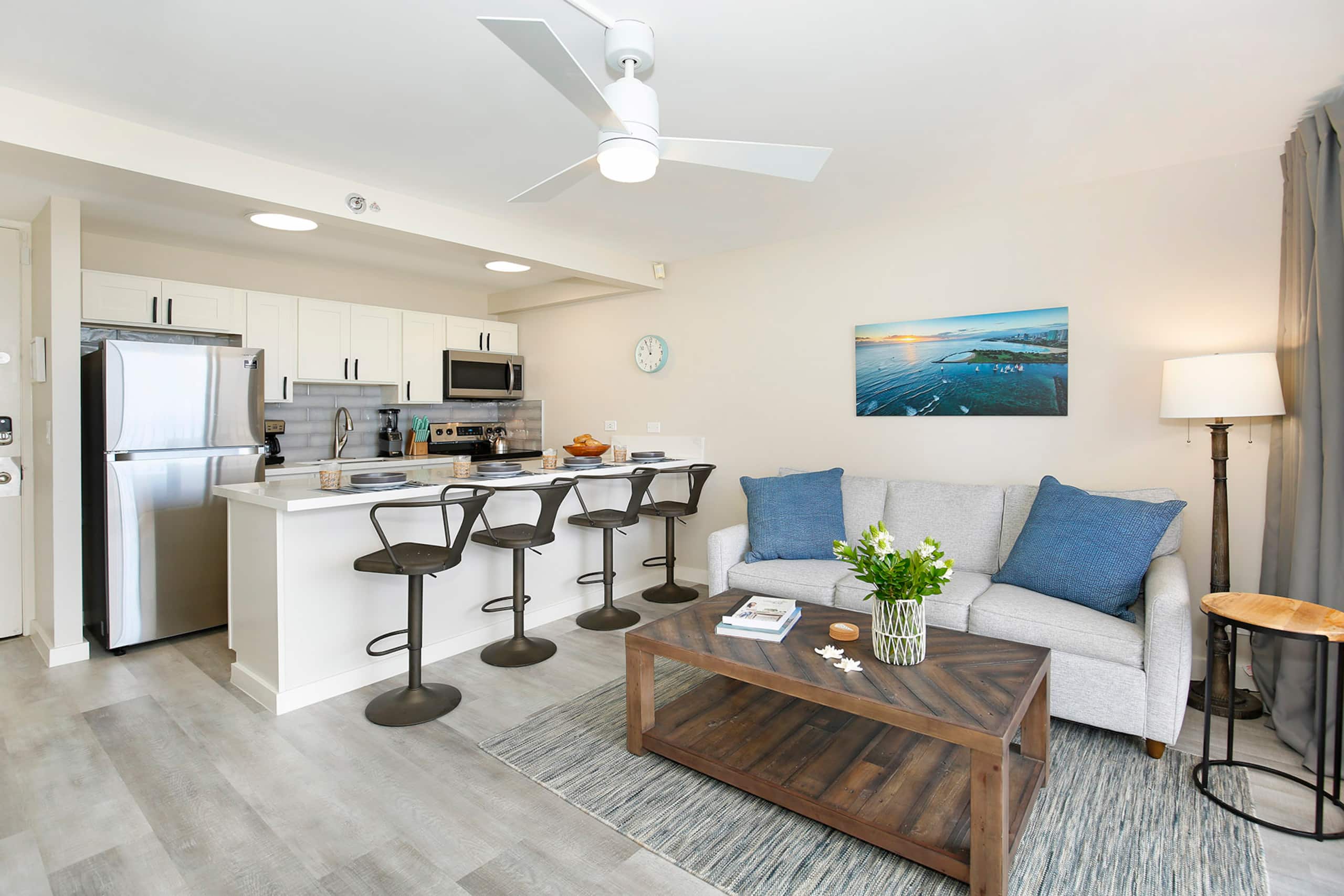Condo in Honolulu · ★4.83 · 1 bedroom · 2 beds · 1 private bath - Image 3