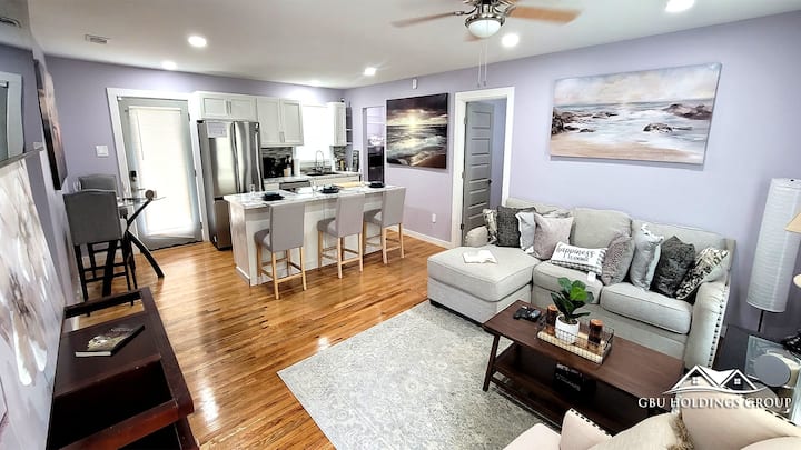 Chateau Jebru (ĞBú) (Contractors & Traveling Pros) - Macon, GA