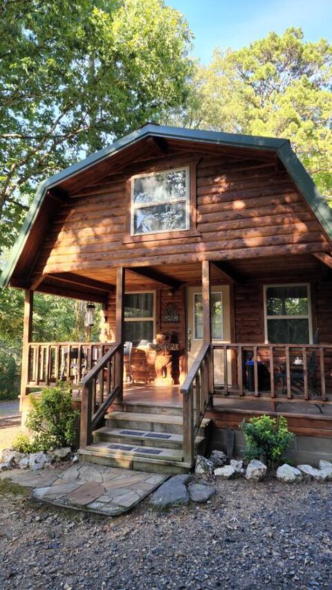 The Mabry’s Cabin in the Woods- Ride ATVs-Mena, AR