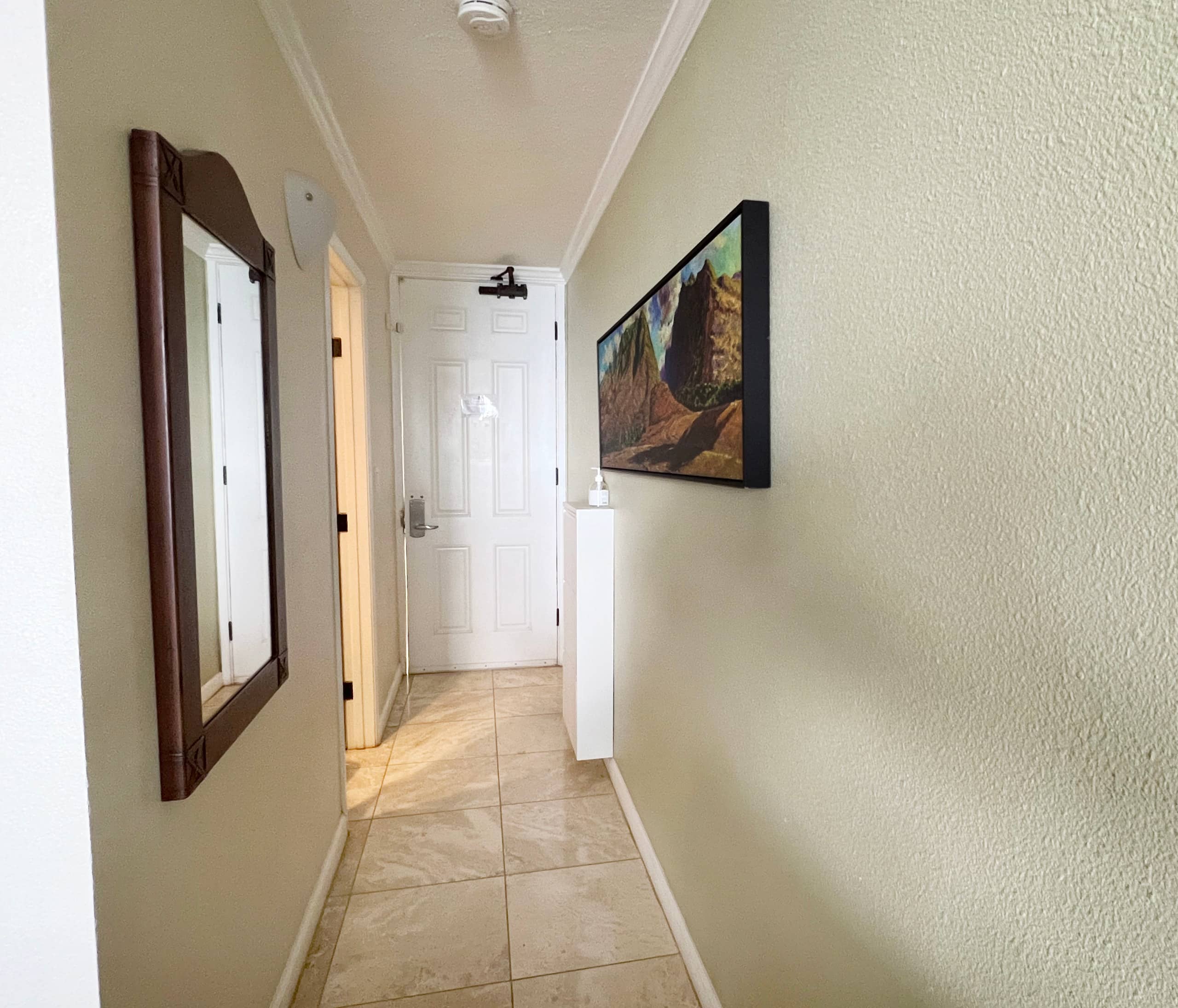 Beach front unit with breathtaking ocean view & AC - Photo 20