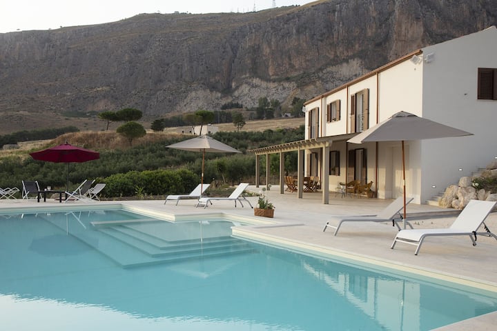 Tenuta Torrebianca Villa with Panoramic Pool