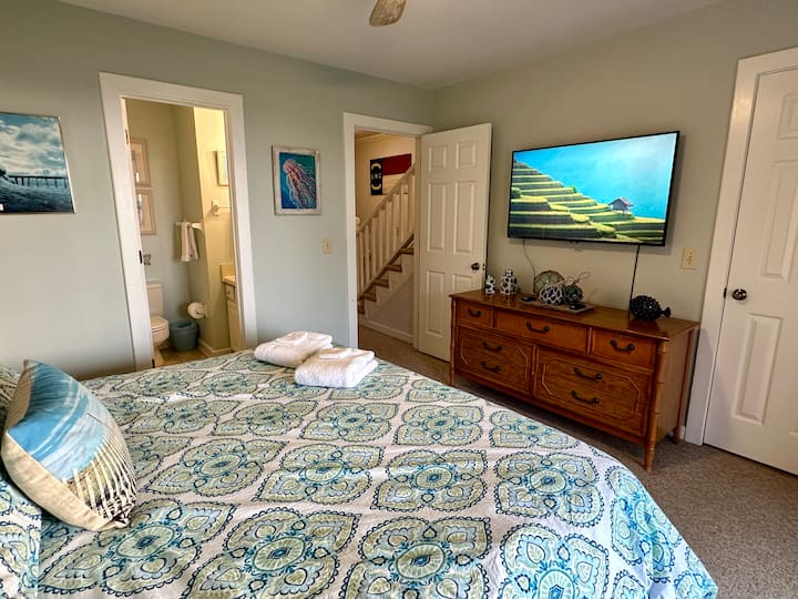 Master bedroom with King bed.