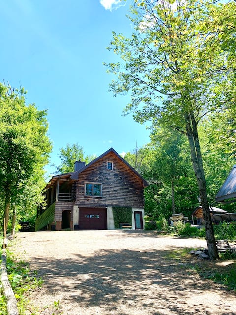 Chalet de Rêve -SPA, Luxe et Nature près de Québec