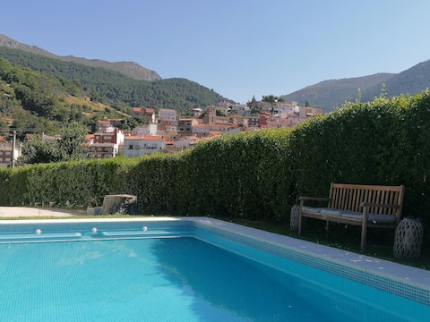 Chalet individual con piscina en pleno Valle del Tiétar (Gredos)