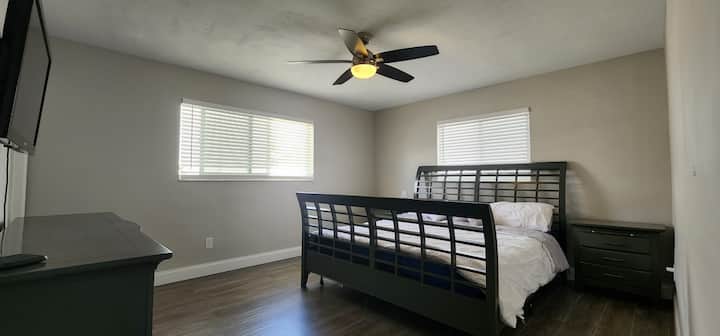 غرفة النوم 1