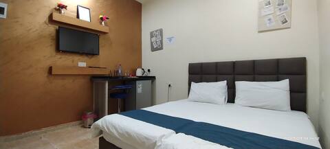 Relax House-204, AC,Wi-Fi, Shared rooftop, Parking