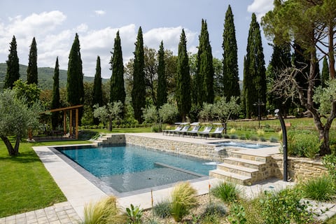 Borgo Valecchie, Villa private pool, extraservices