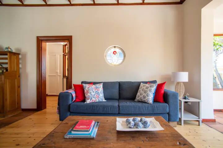 The Beach Haven on Seaforth gallery image 3