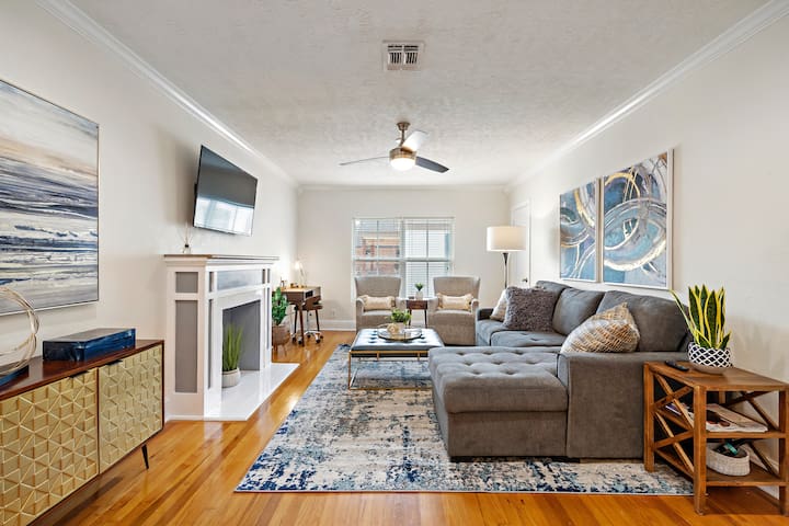 Queen Gambit managed Airbnb listing 1