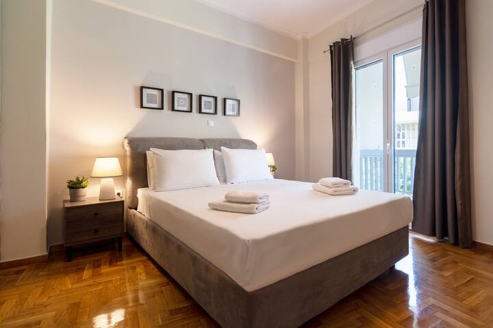 Acropolis View 2BD Apt. next to Museum & Metro gallery image 3