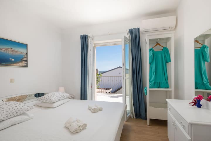 ห้อง 1 (เตียงคิงไซส์)