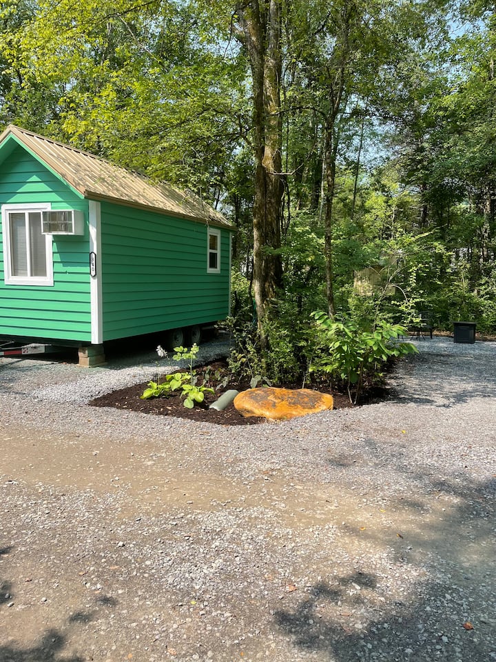 Smoky Mountain Tiny Tiny houses for Rent in Newport, Tennessee