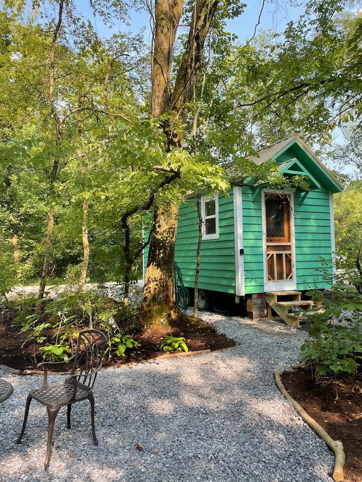 Smoky Mountain Tiny Tiny houses for Rent in Newport, Tennessee