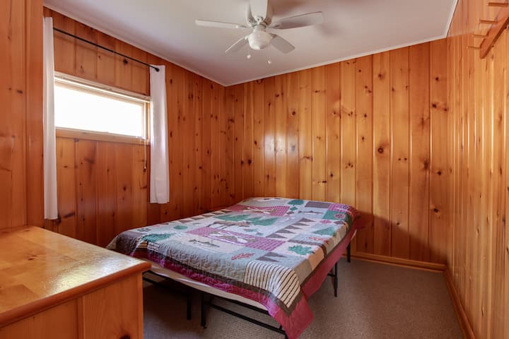 Chata s 2 manželskými posteľami veľkosti Queen