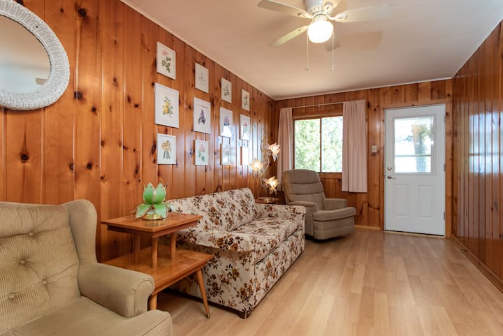 Chalupa 3 obývacej izby.