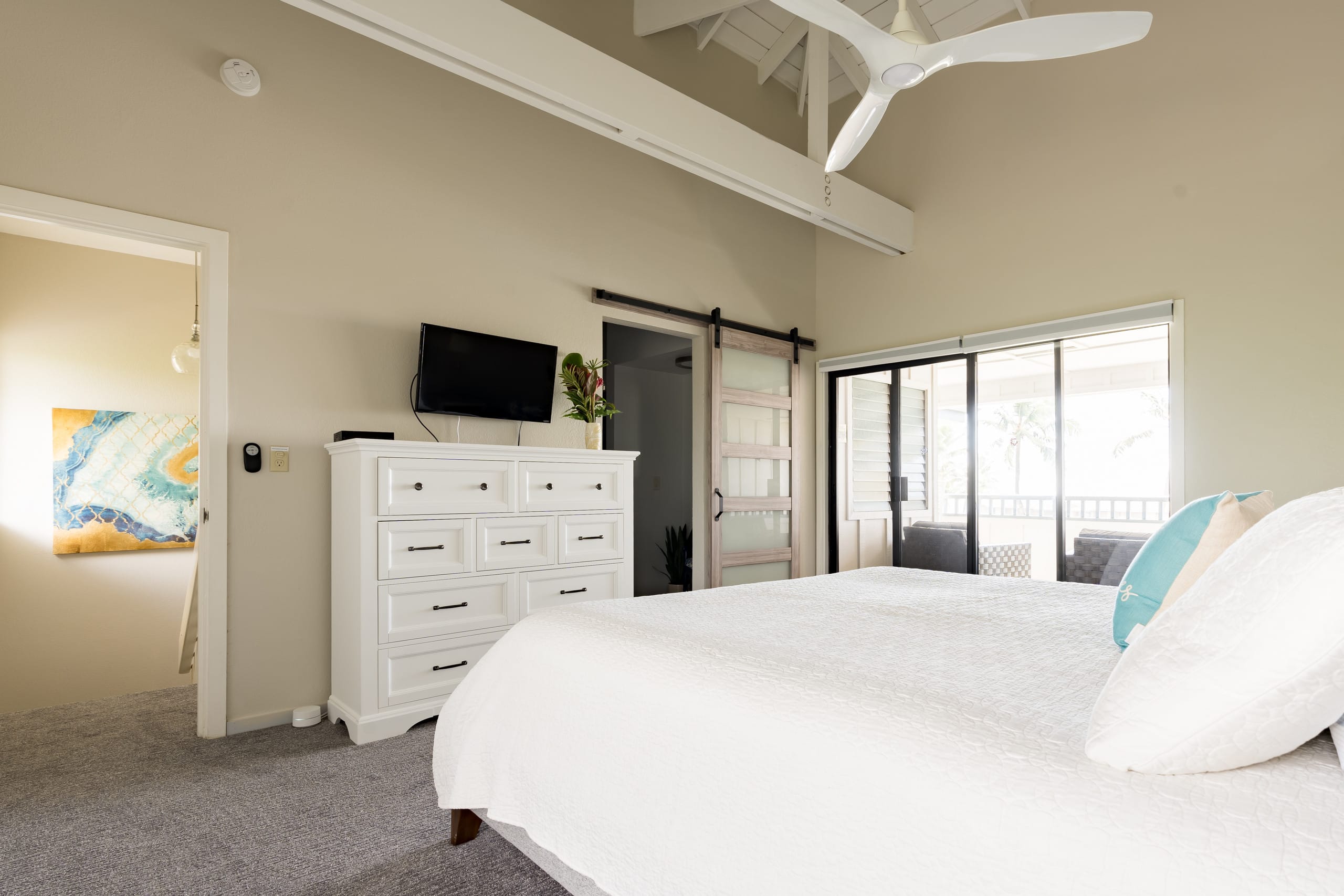 Condo in Koloa · ★4.99 · 2 bedrooms · 4 beds · 2 private baths - Image 1