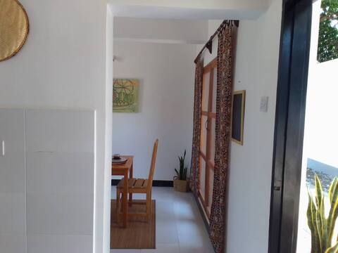 2-story small apartment for short stays