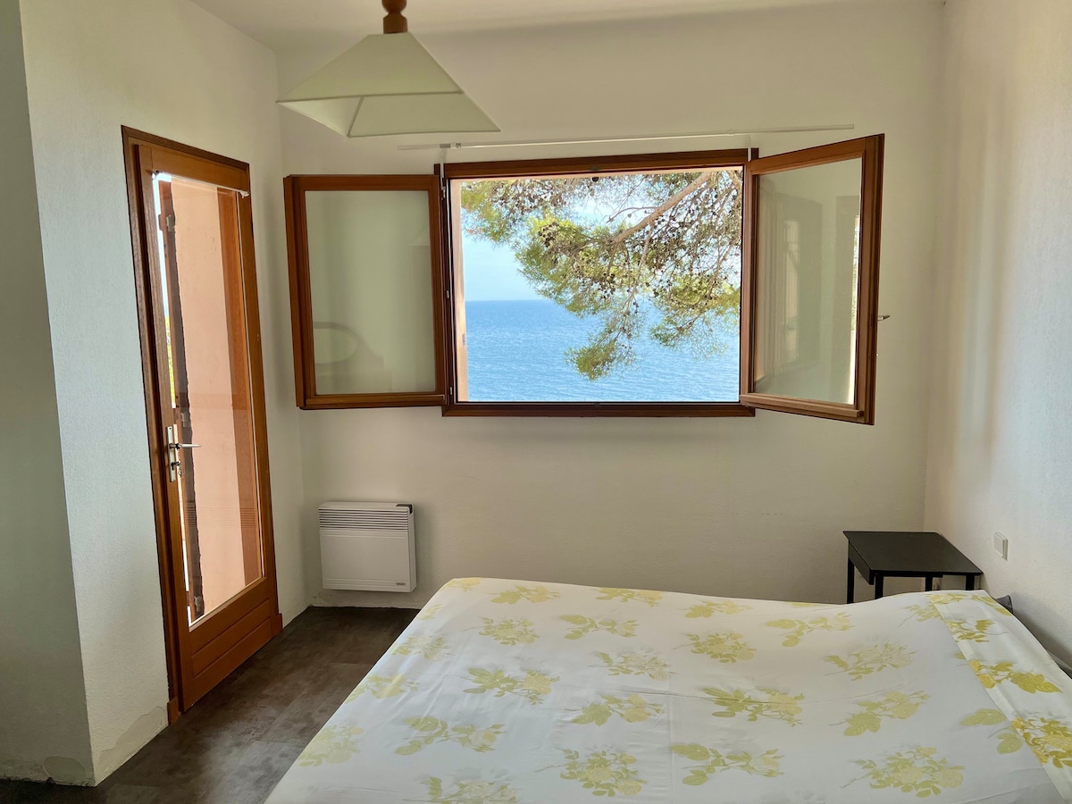 Chumba cha kulala cha watu wawili #3 (kinachoangalia mtaro pamoja na vyumba vya kulala)