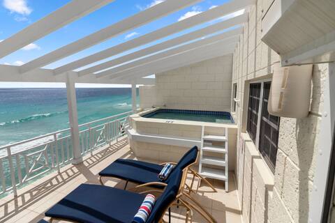 Elegant Ocean Penthouse with Pool in South Gap