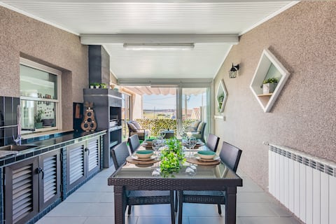 Free parking Baby friendly • Clean&Safe