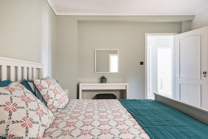 1 ห้องนอน 2 ห้องน้ำ