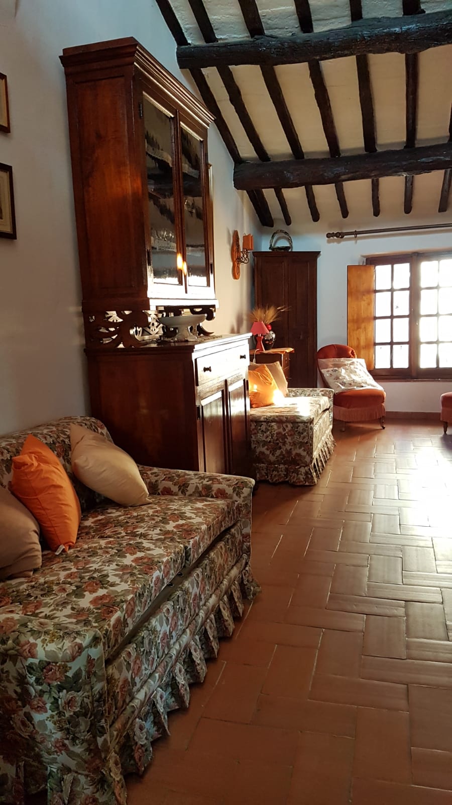 Successful Airbnb property: THE ROOF HOUSE - apartament piazza grande in Montepulciano