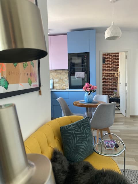 2 bedroom flat with artistic vibe-Snow Sheep apART