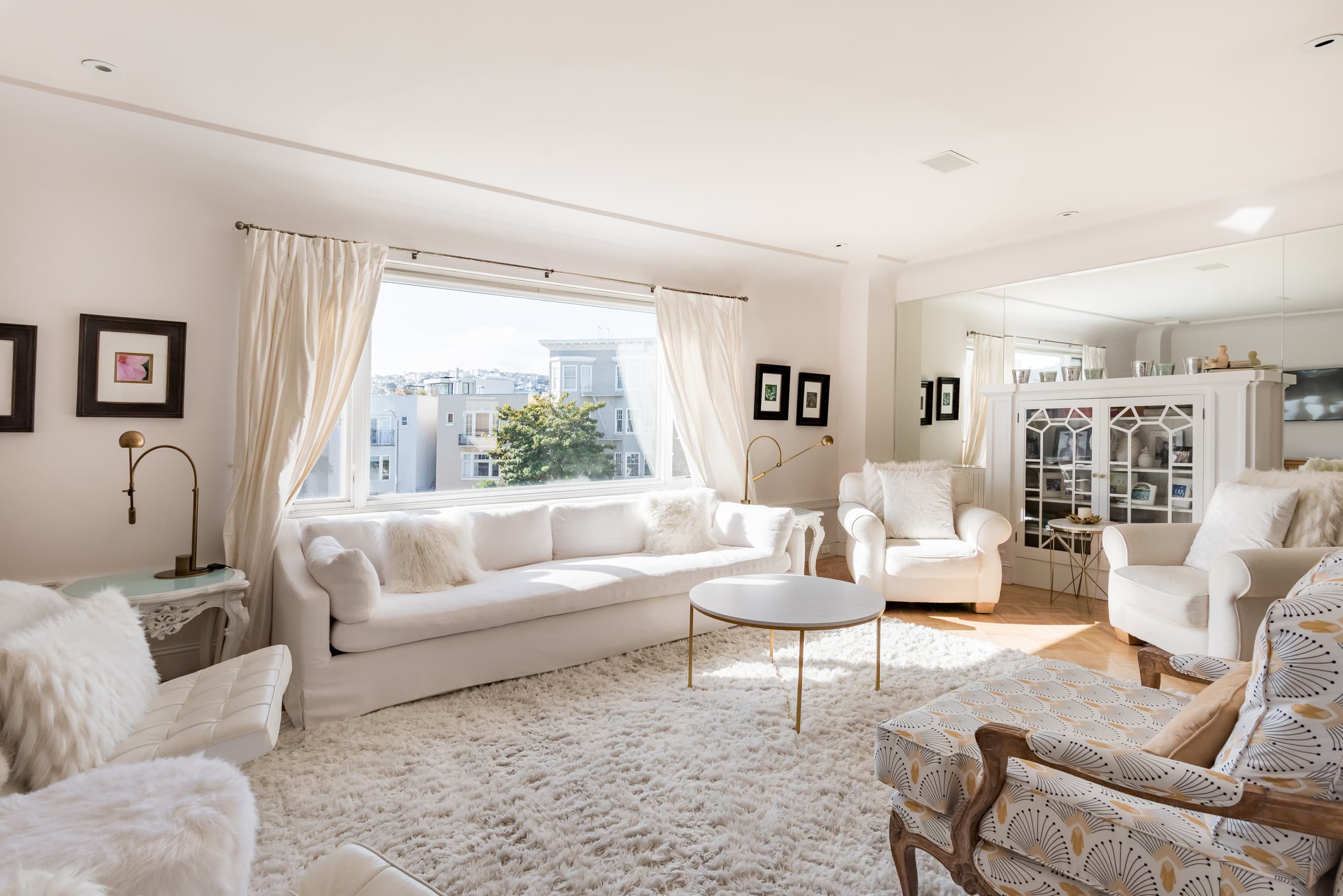 Townhouse in San Francisco · ★4.87 · 2 bedrooms · 2 beds · 1.5 baths - Image 5