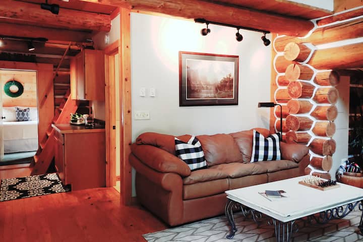Clark Fork Cabin- Rustic & Quaint Getaway - Idaho