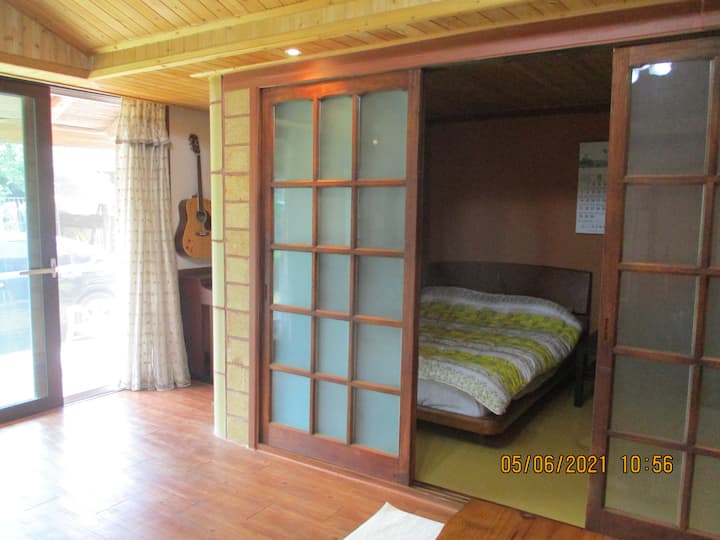 Loess საძინებელი ერთადგილიანი საწოლი