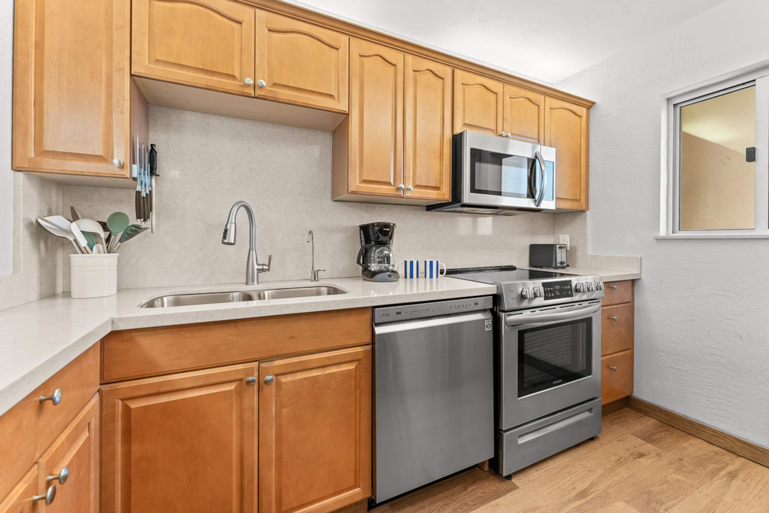Condo in Kihei · ★4.9 · 2 bedrooms · 4 beds · 2 baths - Image 4