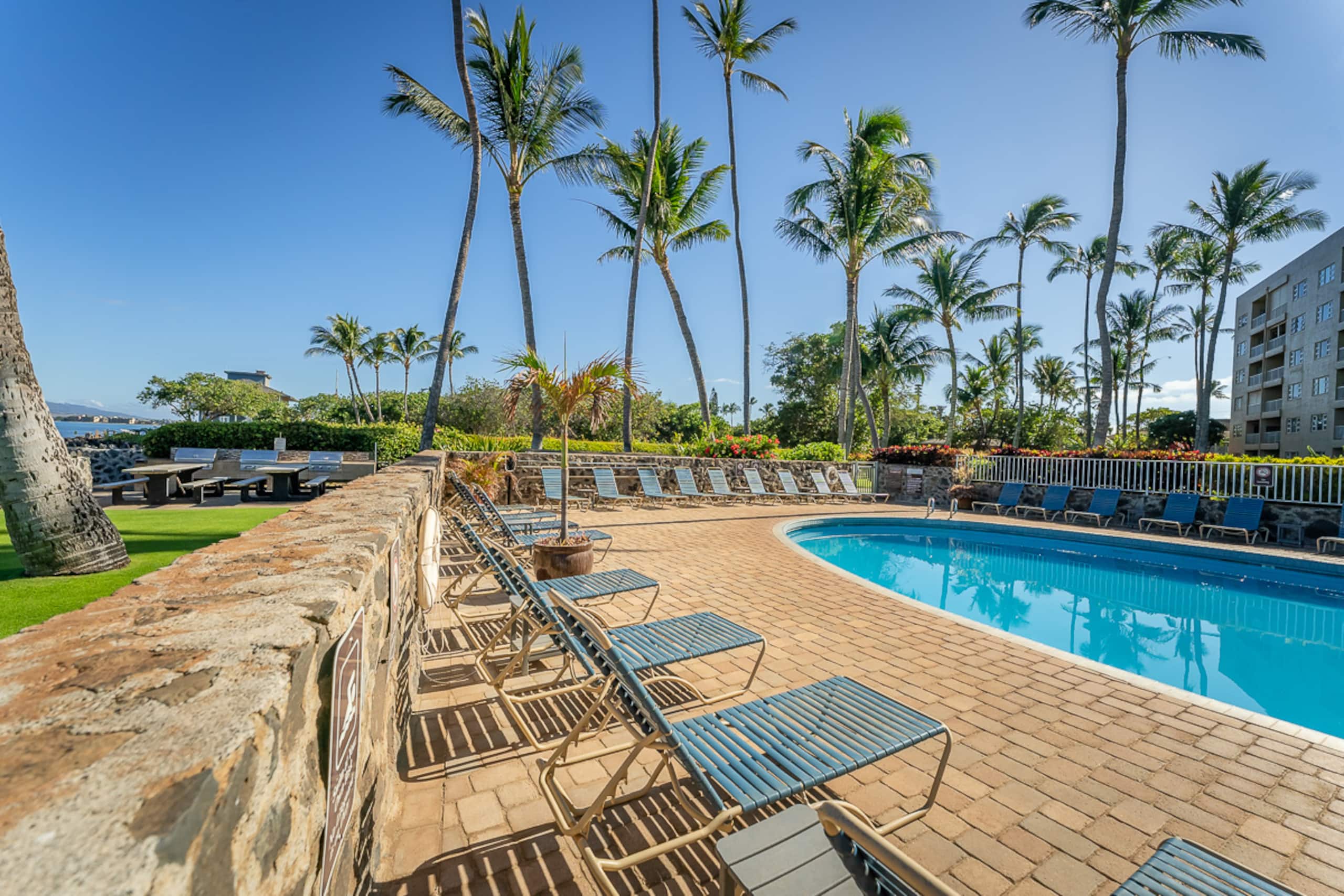 Condo in Kihei · ★4.9 · 2 bedrooms · 4 beds · 2 baths - Image 21