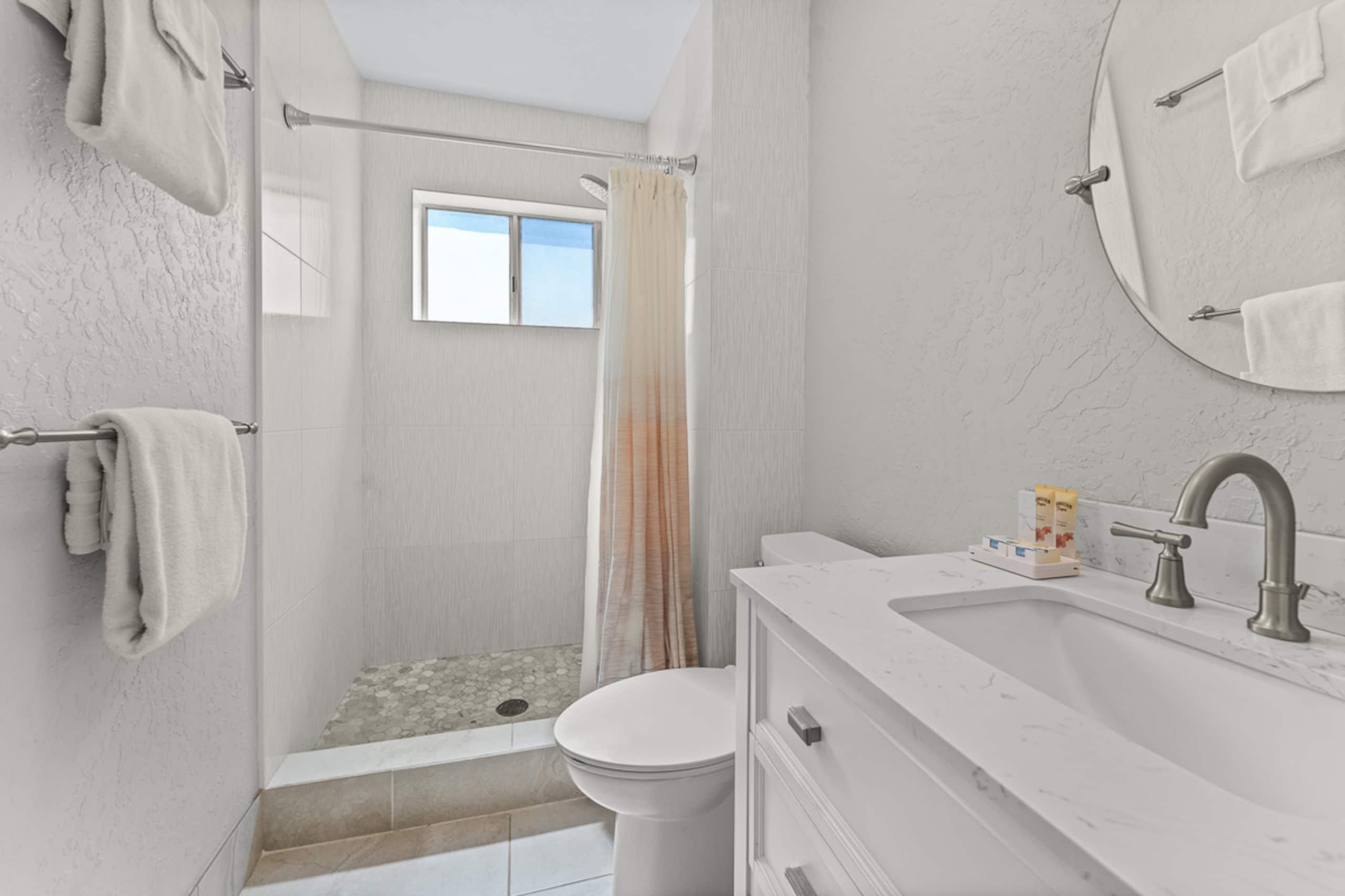 Condo in Kihei · ★4.9 · 2 bedrooms · 4 beds · 2 baths - Image 20